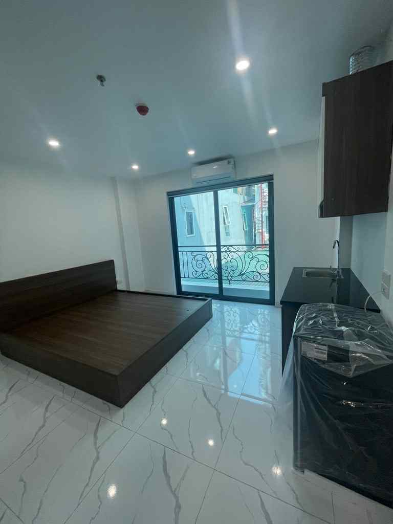 Bán chung cư mini 6 tầng, xây mới tinh Lĩnh Nam- Mai Động, 11 tỷ