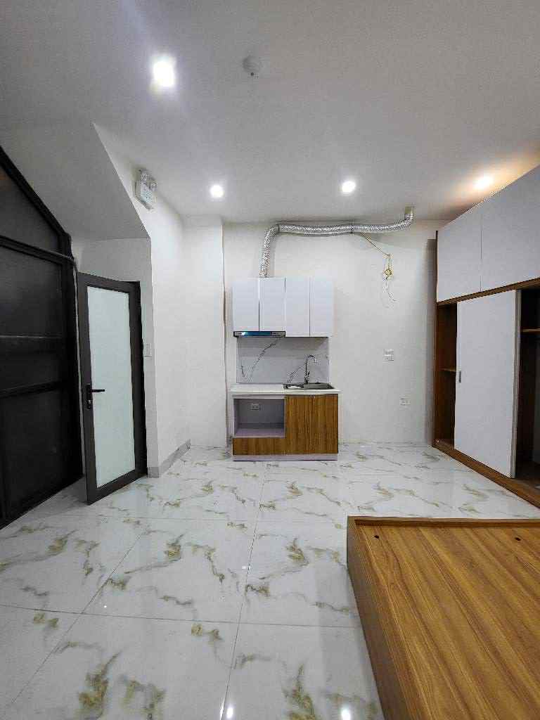 Bán nhà Trương Định, 5 tầng, thang máy, 13.5 tỷ