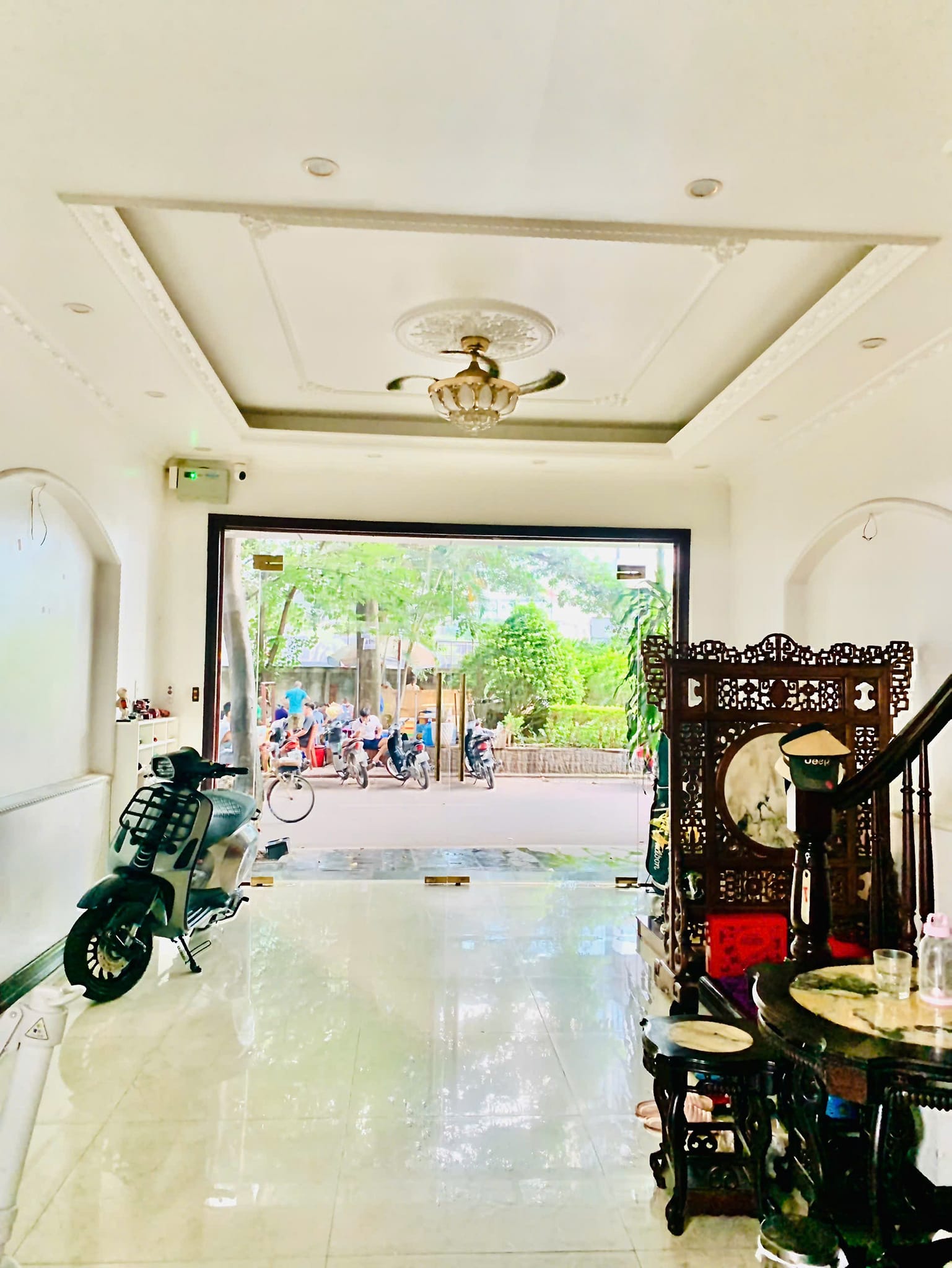 BÁN NHÀ 4 TẦNG MỚI FULL NỘI THẤT PHỐ HỒNG MAI BẠCH MAI - HAI BÀ TRƯNG GẦN ĐẠI HỌC BÁCH KHOA..