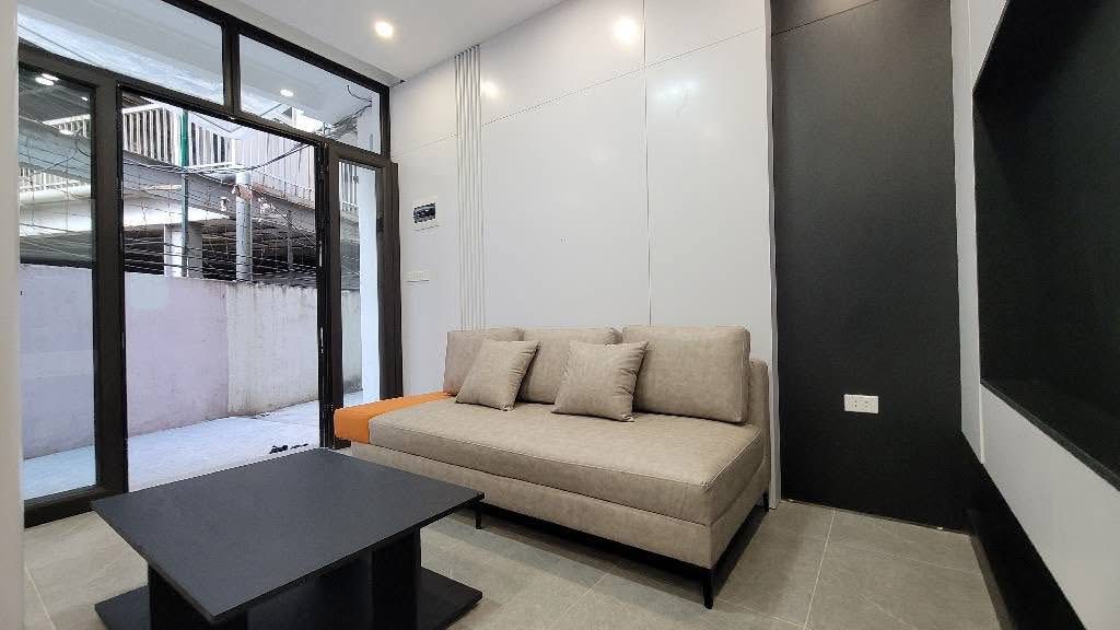 Vị trí đẹp Nguyễn Thị Định, ngõ rộng, khu sôi động