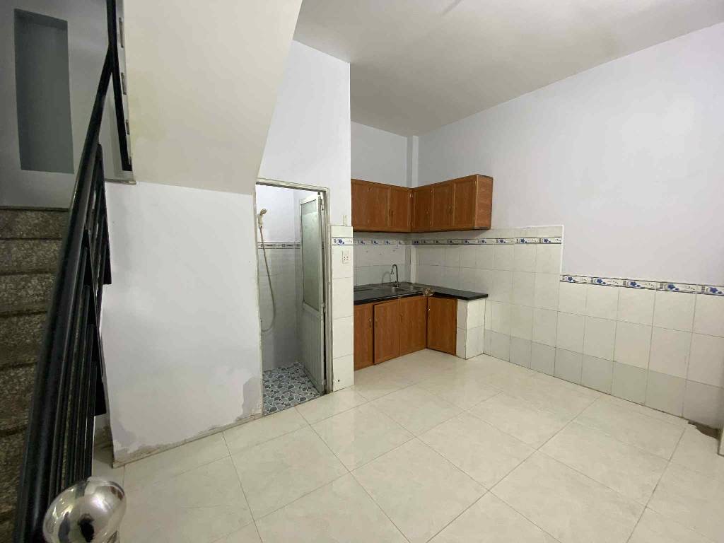 BÌNH TÂN 4 TẦNG - HẺM THOÁNG ĐẸP YÊN TĨNH NHÀ XÂY KIÊN CỐ BTCT HOÀN CÔNG ĐỦ - 4×9 SHR VUÔNG VỨC - GIÁ CHỈ HƠN 3 ĐỒNG