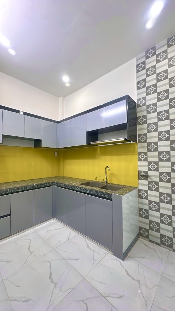 SIÊU PHẨM NHÀ 2 TẦNG MỚI ĐẸP LUNG LINH  - NGAY TỈNH LỘ 10 - GIÁP QUẬN 6