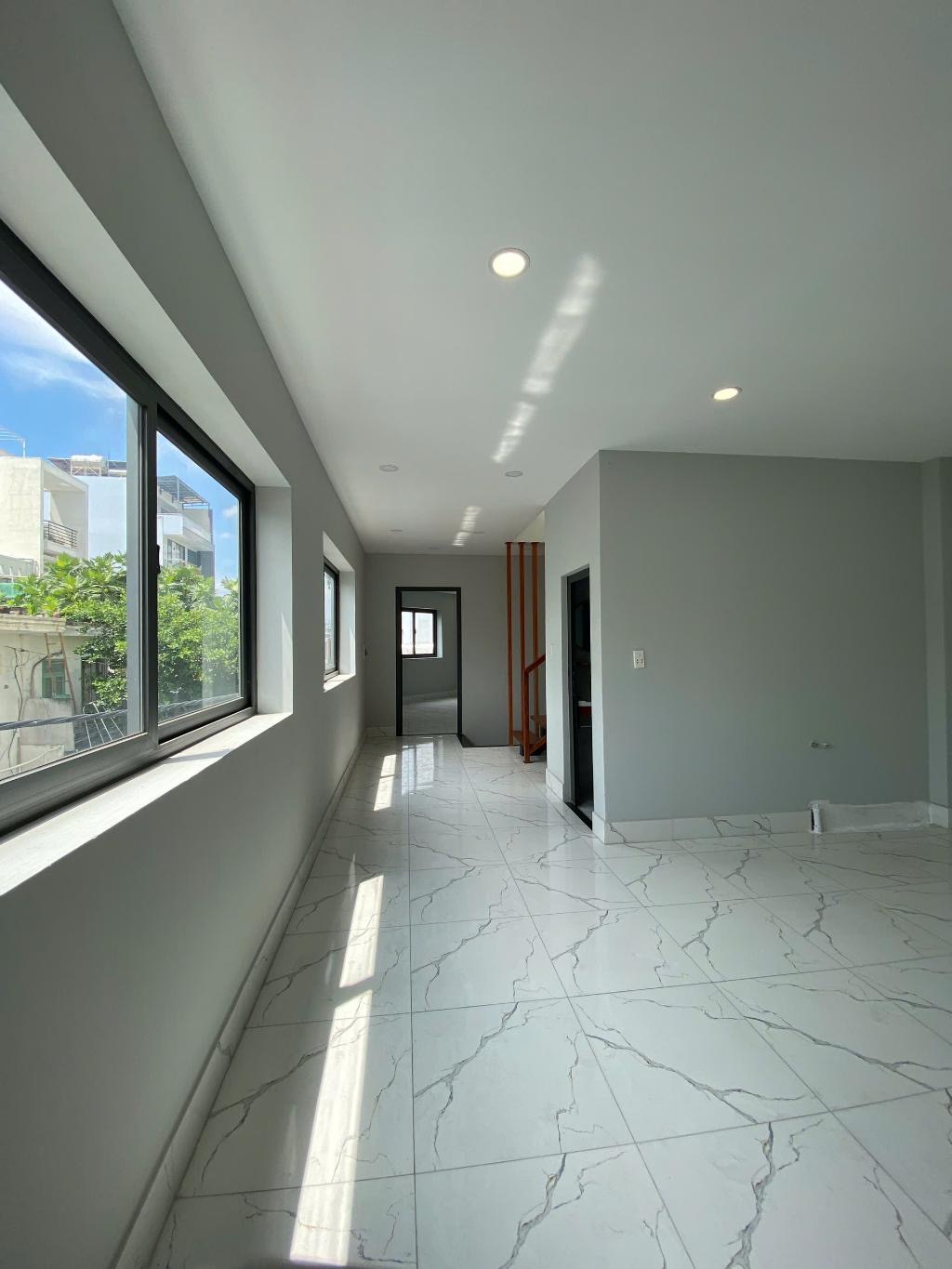 Cần bán gấp nhà hẻm một sẹt Lê Văn Quới, Bình Tân – sát chợ, nhà đẹp ở ngay!