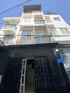 BÌNH TÂN 4 TẦNG - HẺM THOÁNG ĐẸP YÊN TĨNH NHÀ XÂY KIÊN CỐ BTCT HOÀN CÔNG ĐỦ - 4×9 SHR VUÔNG VỨC - GIÁ CHỈ HƠN 3 ĐỒNG