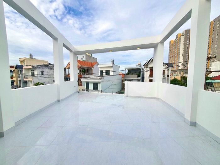 Nhà gần Nguyễn Thị Định - Thủ Đức - Mặt tiền kinh doanh - 3 tầng - 6x11m - 8x