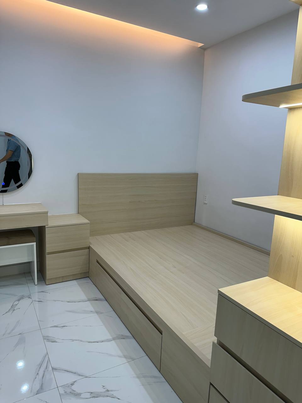 Bán nhà Lã Xuân Oai 55m² full nội thất 3PN giá 5.25 tỷ ở ngay