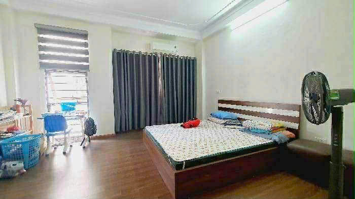 Bán nhà đẹp- ngõ ô tô Lạc Long Quân -Tây Hồ 5 Tầng, 31m giá nhỉnh 7 Tỷ