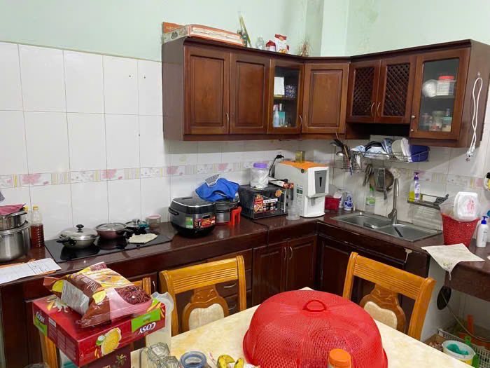 SAU LƯNG ĐH CN THỰC PHẨM - ĐƯỜNG THÔNG - HẺM XE HƠI CÁCH 3 BƯỚC CHÂN - 4 TẦNG NỘI THẤT ĐẸP.