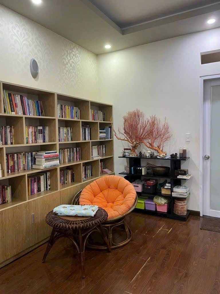 Bất động sản dòng tiền 300tr/năm. Nhà đẹp lung linh, 4 tầng, 58m, nở hậu, oto đậu trước cửa nhà