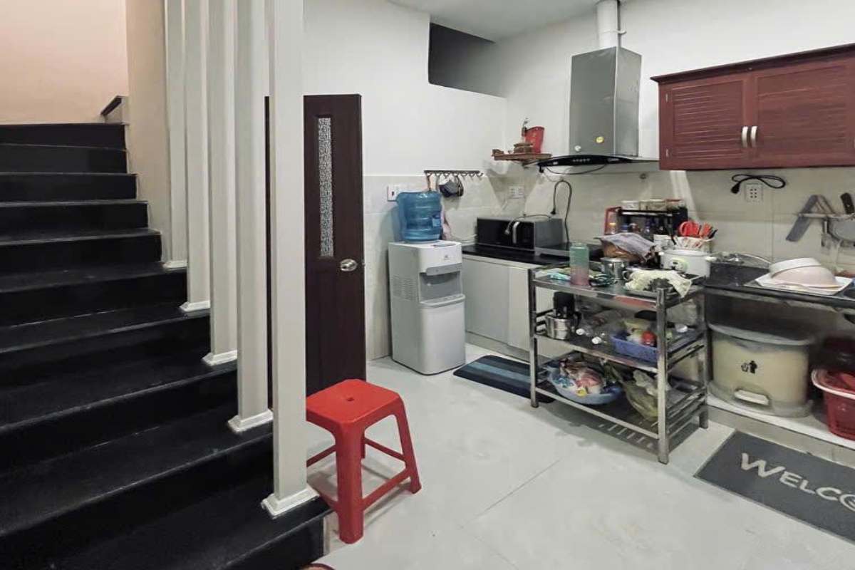 Bán nhà hẻm xe hơi, Bùi Dương Lịch, Bình Tân, 5m x 15m, 73 m², an ninh