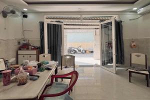 Bán nhà hẻm xe hơi, Bùi Dương Lịch, Bình Tân, 5m x 15m, 73 m², an ninh