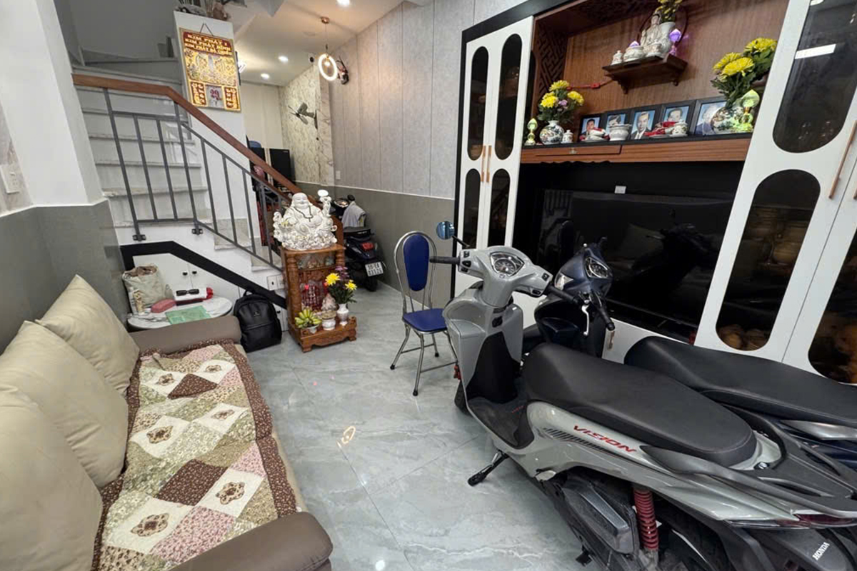 Bán nhà hẻm, Nguyễn Văn Lượng, Gò Vấp, 32 m² (3m x 11m), 3 phòng ngủ