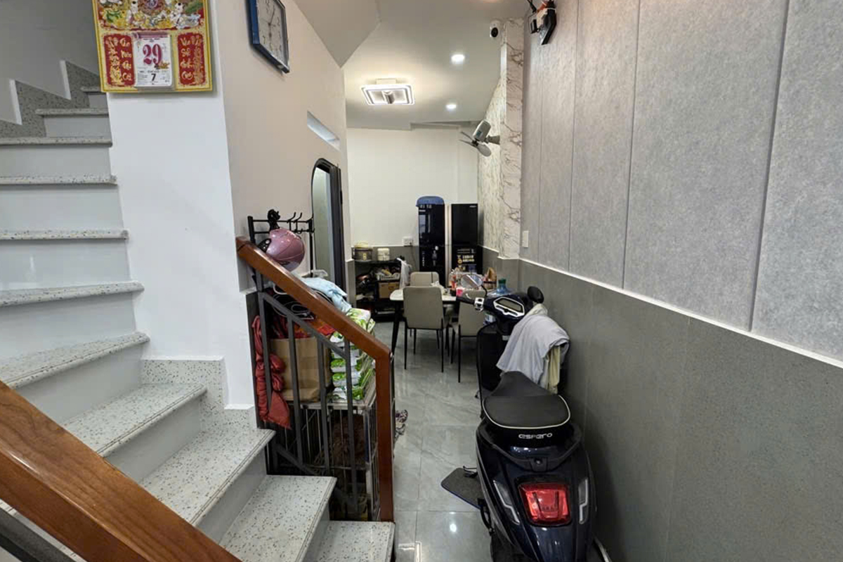 Bán nhà hẻm, Nguyễn Văn Lượng, Gò Vấp, 32 m² (3m x 11m), 3 phòng ngủ