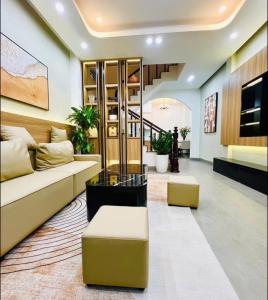 Nhà Cầu Giấy 60m2 Giá 21 tỷ có thương lượng