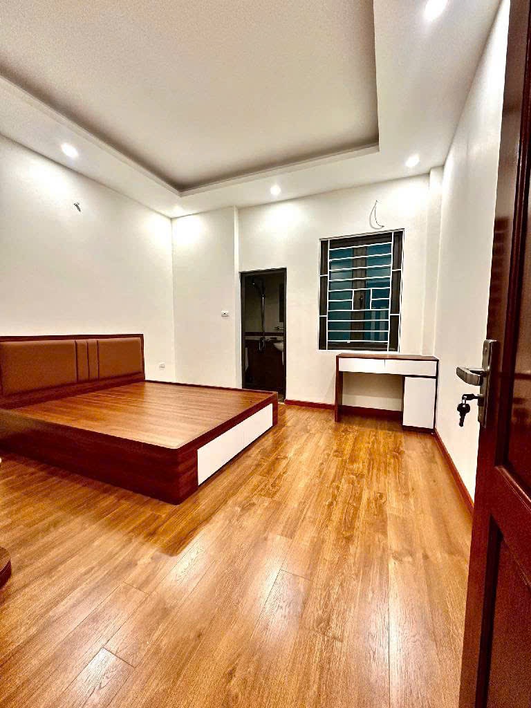 Bán nhà đẹp 9 tỷ tây mỗ