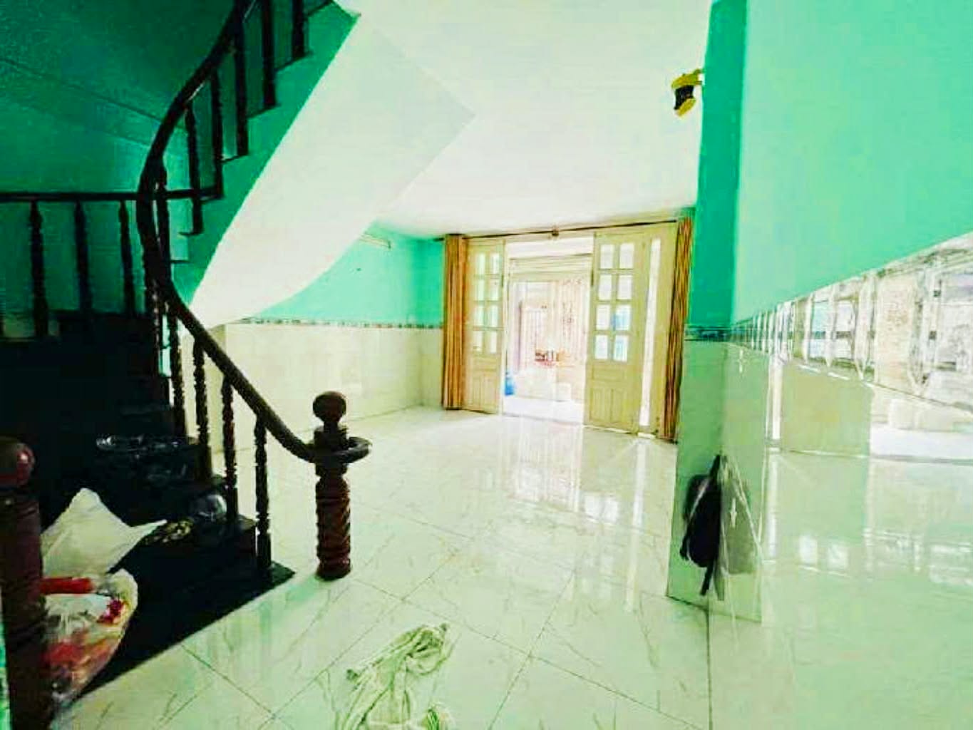 Bán gấp nhà mặt phố tại Huỳnh Tấn Phát, Quận 7, 6,8 tỷ, 45m2