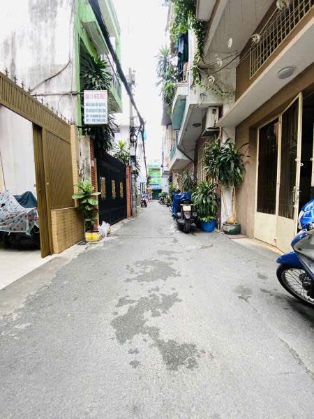 Nhà mặt tiền Tân Bình P.6 - 5m thông - 50m2 nở hậu - Được xây 5 tầng - Sổ A4 chính chủ 1 đời - 6.6 tỷ