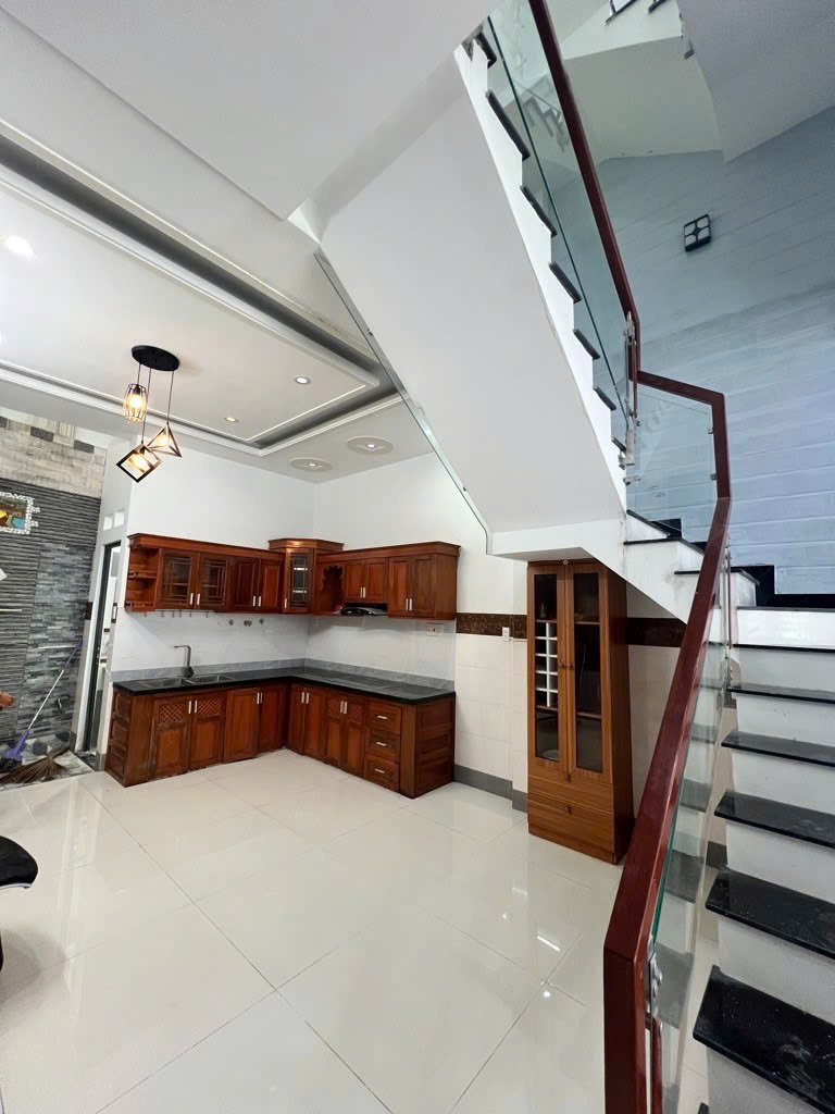 HẺM XE TẢI ĐỖ TRƯỚC CỬA – NHÀ 4 TẦNG ĐẸP TÂNG NHƠN PHÚ Q9 Giá chỉ 6.9 TỶ - 59m²