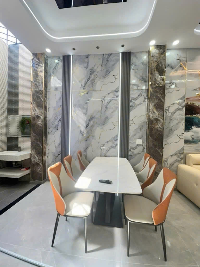 SIÊU PHẨM NHÀ ĐẸP NGAY DT743, P. DĨ AN, TP.HCM - 60M2(5mx12m) NHỈNH 5 TỶ 3