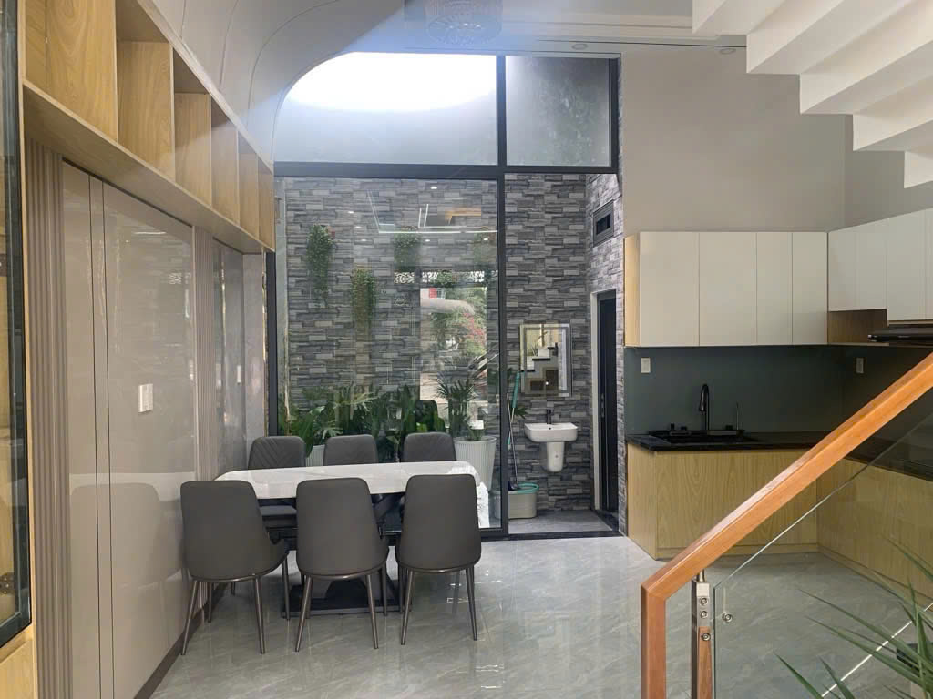 HÀNG CHUẨN NHÀ ĐẸP NGAY DT743, DĨ AN, BÌNH DƯƠNG - 60M2(5mx12m)