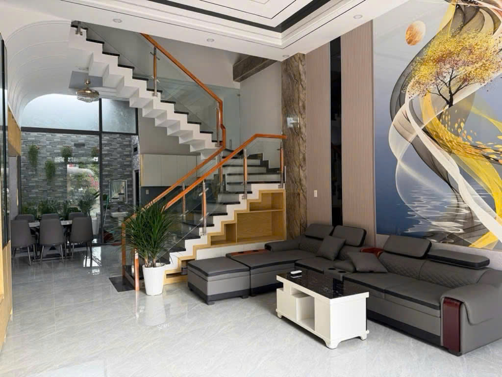 HÀNG CHUẨN NHÀ ĐẸP NGAY DT743, DĨ AN, BÌNH DƯƠNG - 60M2(5mx12m)