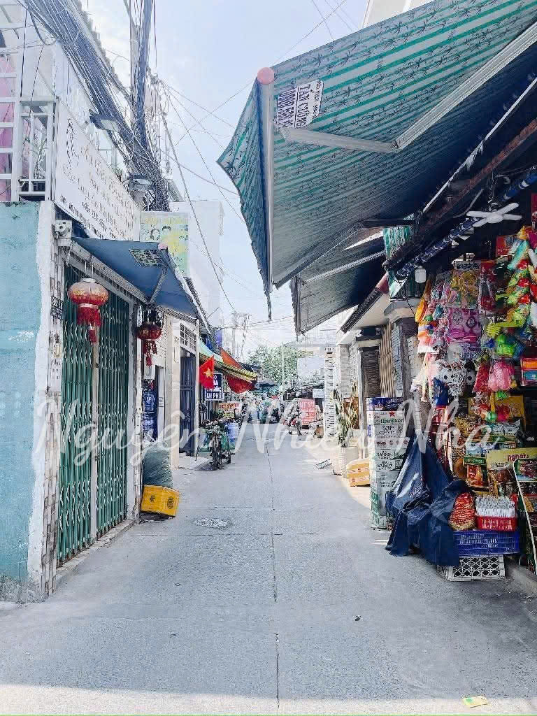 [QUẬN 7] P. TÂN HƯNG KẾ TRƯỜNG RMIT - HẺM XE HƠI - 2 TẦNG - 4.3x10.5M