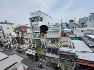 NHÀ PHỐ HXH NGUYỄN THỊ THẬP