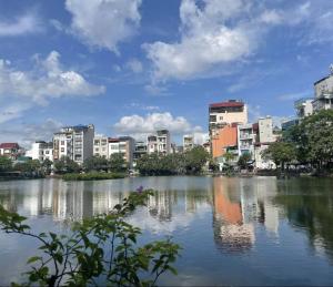 BA ĐÌNH -ĐỐI DIỆN LĂNG BÁC - GẦN HỒ TÂY- 50m2 RA PHỐ - GIAO LÊ HỒNG PHONG