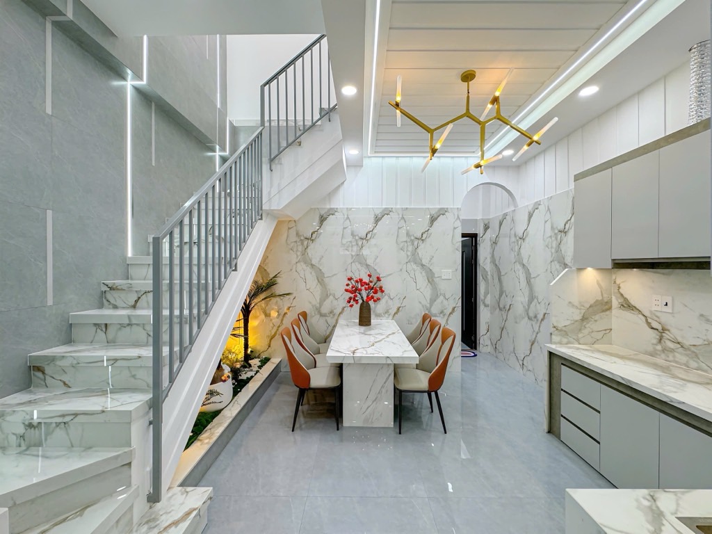 Bán Gấp nhà 2 MT HĐH Bùi Minh Trực - quận 8 - 49m2 - giá nhỉnh 5 tỷ.