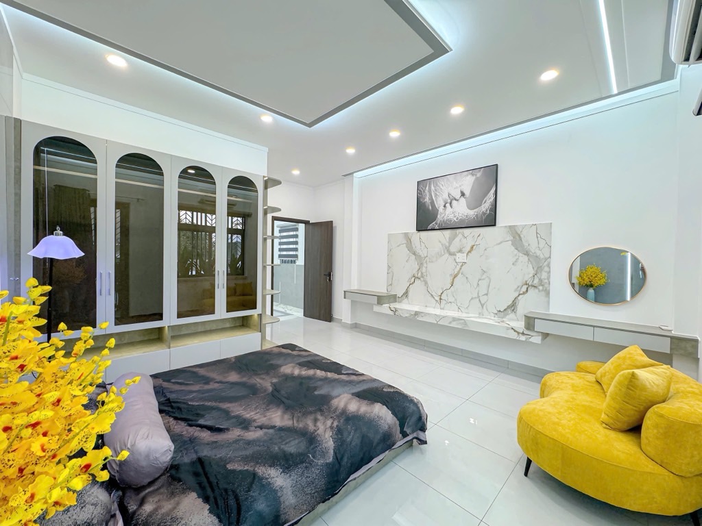 Bán Gấp nhà 2 MT HĐH Bùi Minh Trực - quận 8 - 49m2 - giá nhỉnh 5 tỷ.