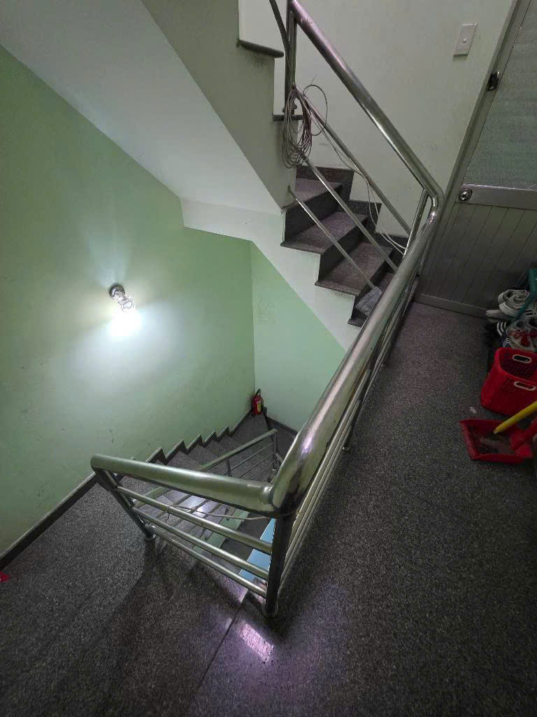 NHÀ ĐẸP TRUNG TÂM PHÚ NHUẬN - PHAN ĐÌNH PHÙNG - 40M2 GIÁ 6.X TỶ