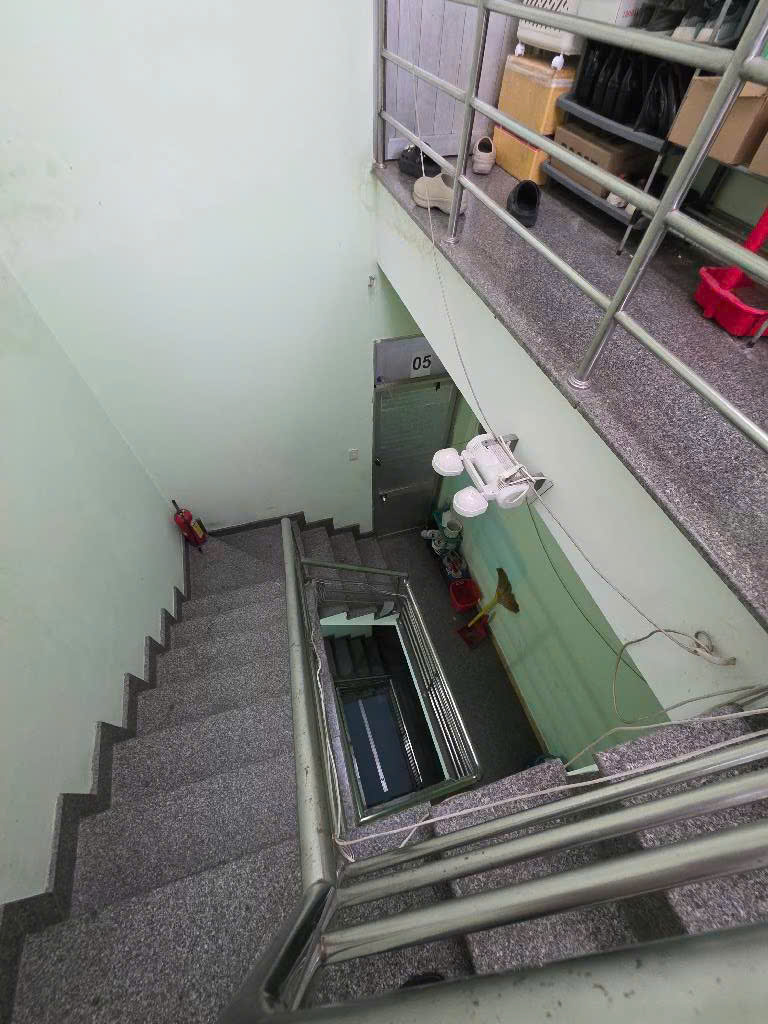 NHÀ ĐẸP TRUNG TÂM PHÚ NHUẬN - PHAN ĐÌNH PHÙNG - 40M2 GIÁ 6.X TỶ