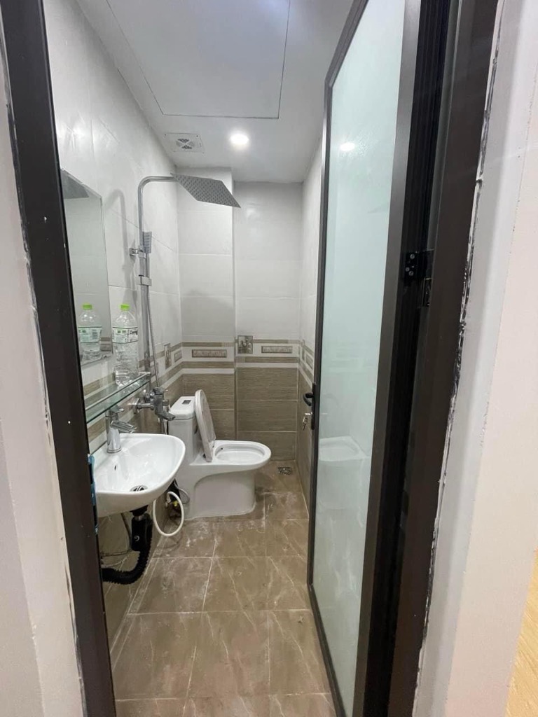 NGUYỄN ĐỨC CẢNH - LÔ GÓC - KINH DOANH - VỈA HÈ