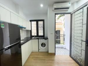 NGUYỄN ĐỨC CẢNH - LÔ GÓC - KINH DOANH - VỈA HÈ