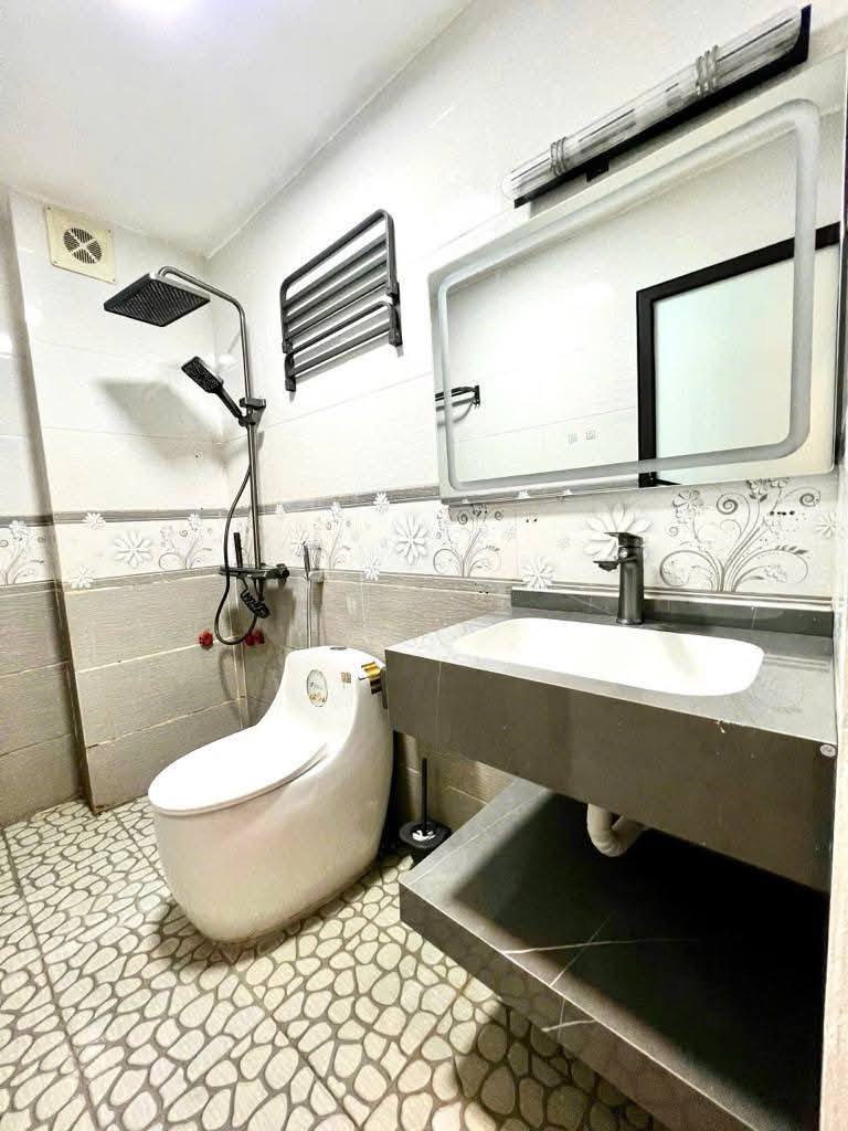 TÂY MỖ-NHÀ MỚI XÂY- Ô TÔ ĐỖ CỔNG- - Chỉ 6.x tỷ