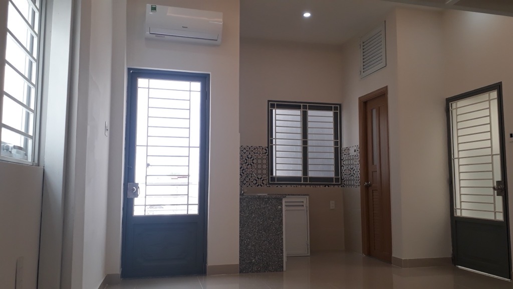 NHÀ ĐẸP 4 TẦNG - NGANG HƠN 5.2M -DÀI 11.5M ĐƯỜNG TRẦN VĂN KHÁNH -QUẬN 7