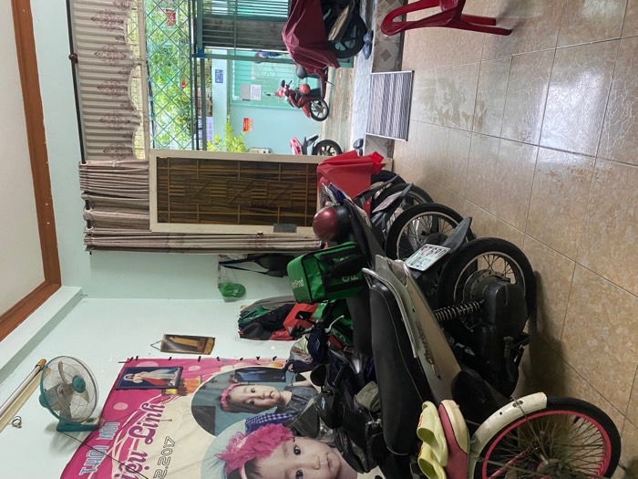 NHÀ ĐẸP 3 TẦNG - NGANG HƠN 3.7M -DÀI 12.5M ĐƯỜNG TRẦN XUÂN SOẠN-QUẬN 7