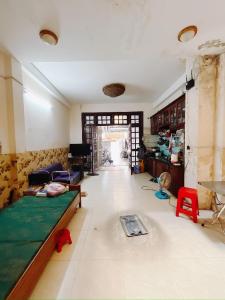 NHÀ ĐẸP 3 TẦNG - NGANG 5M - DÀI 11 -HẺM LÂM VĂN BỀN -QUẬN 7