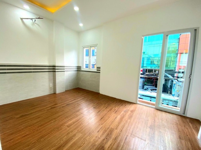 SIÊU PHẨM KO CÓ CĂN THỨ 2 - VÀI BƯỚC RA MẶT TIỀN - CẠNH NGÃ TƯ HOÀNG HOA THÁM - VUÔNG VỨC - PHÁP LÝ CHUẨN