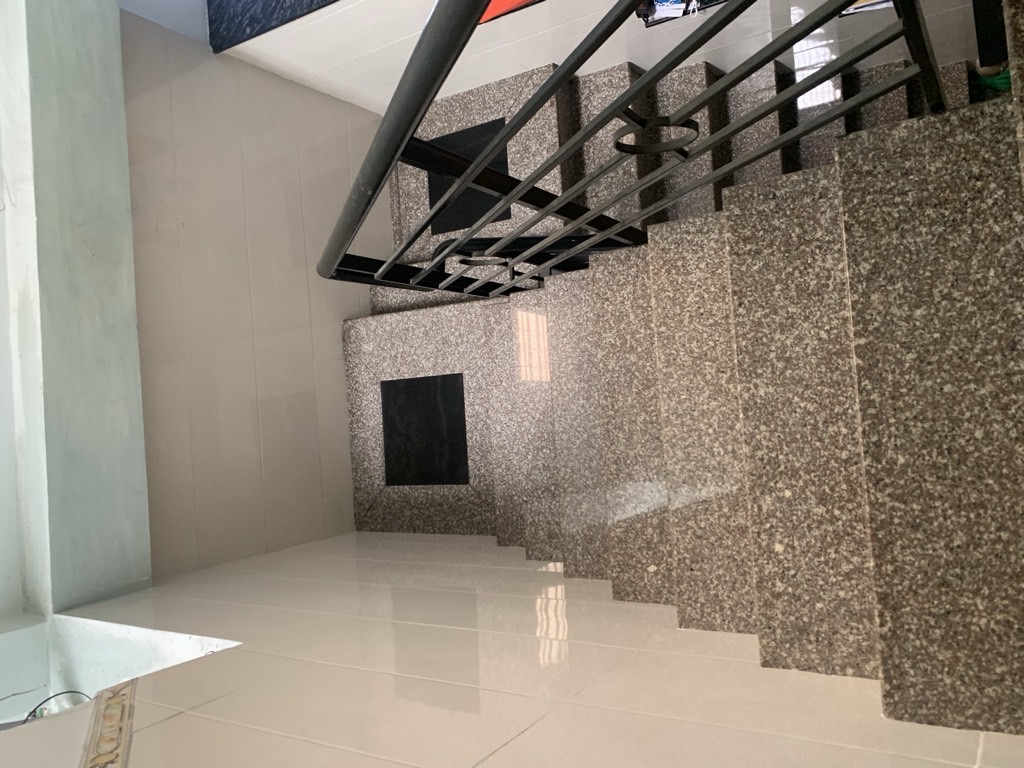 BÁN NHÀ ĐƯỜNG TRƯỜNG CHINH,Q12, giá 13,5 tỷ