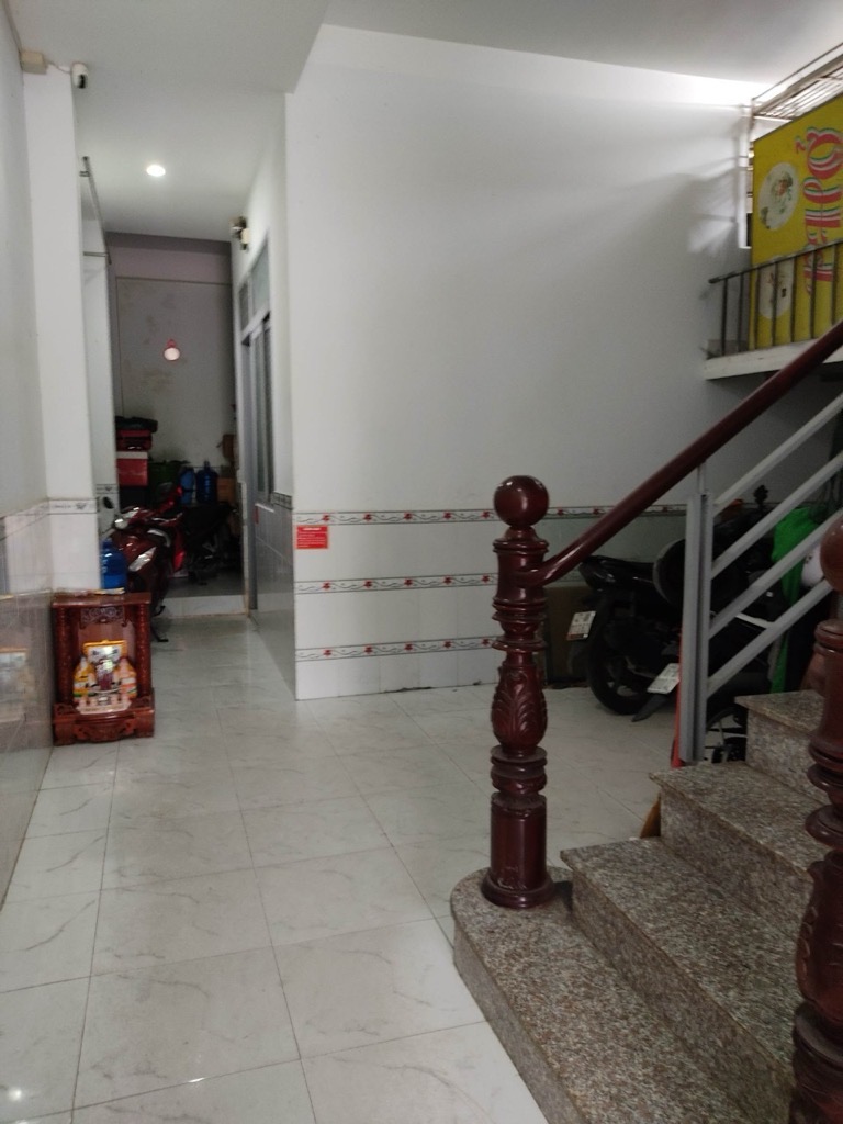 BÁN GẤP CĂN NHÀ TÂM HUYẾT 2 MẶT HXH, 11 PHÒNG CHO THUÊ DÒNG TIỀN 25 TRIỆU/THÁNG. 9,8 TỶ