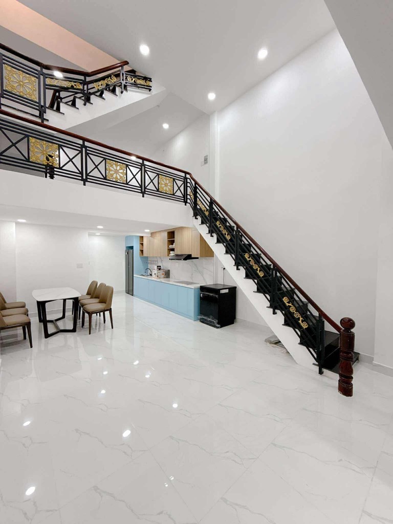 Bán nhà quận 7 mới đẹp giá rẻ