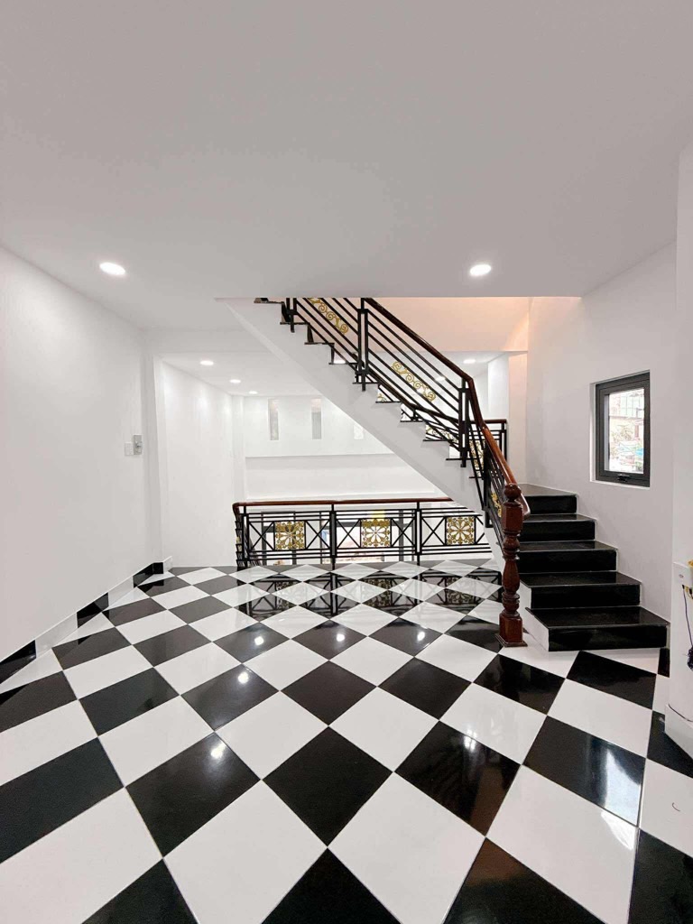 Bán nhà quận 7 mới đẹp giá rẻ