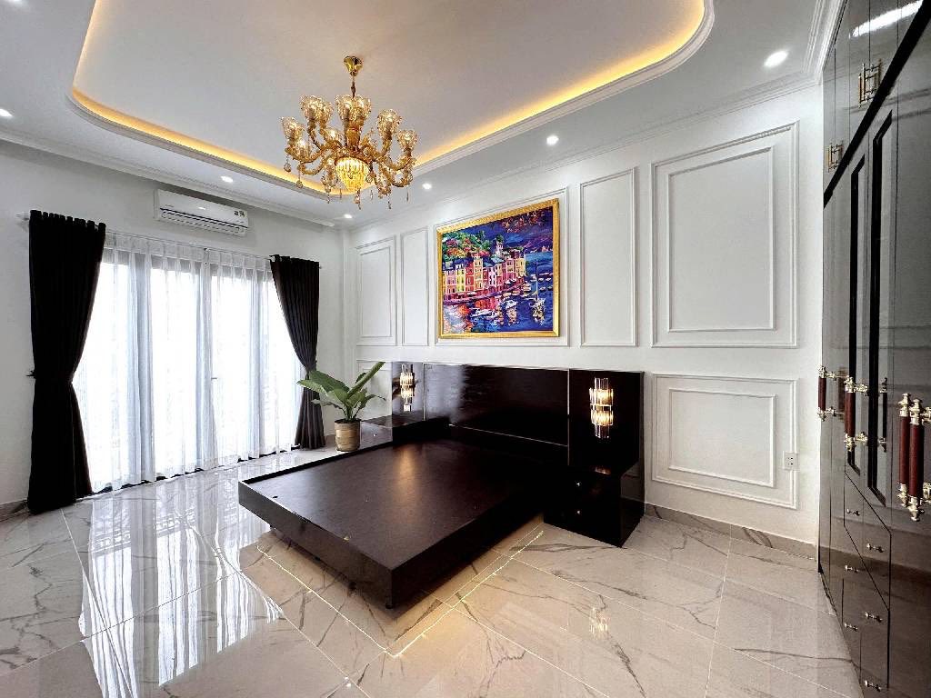 OTO MỞ CỬA VÀO NHÀ PHỐ ĐẸP (4x18),HUỲNH TẤN PHÁT, NHÀ BÈ, CHỈ NHỈN 5,5Tỉ