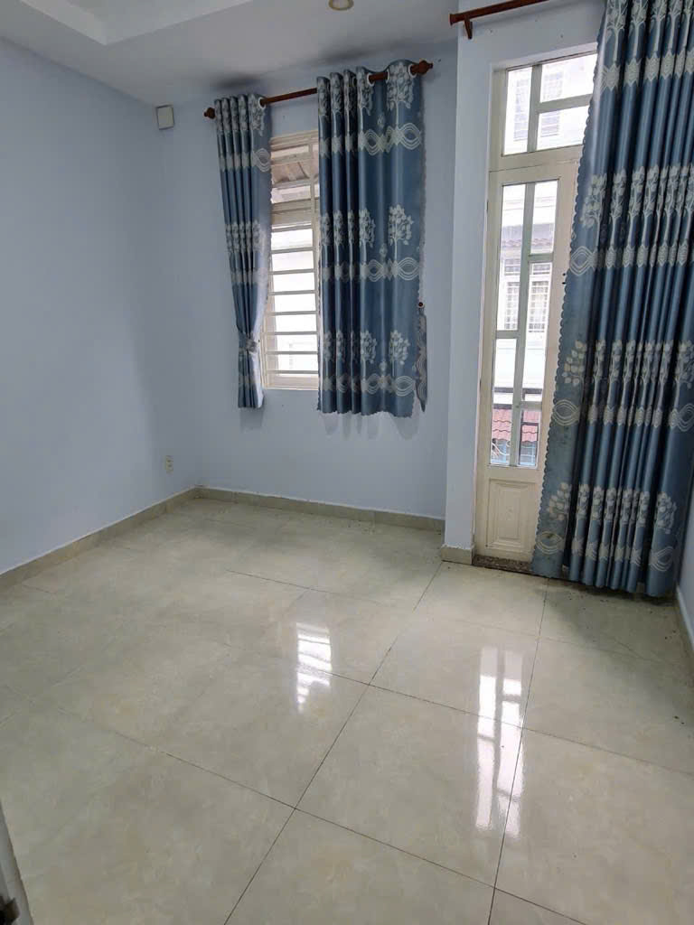 GIẢM SÂU, OTO TRƯỚC CỬA NHÀ, CHỈ NHỈNH 2TỈ CÓ NGAY NHÀ MỚI (3.6x10) VÀO Ở NGAY , LÊ VĂN LƯƠNG, NHÀ BÈ