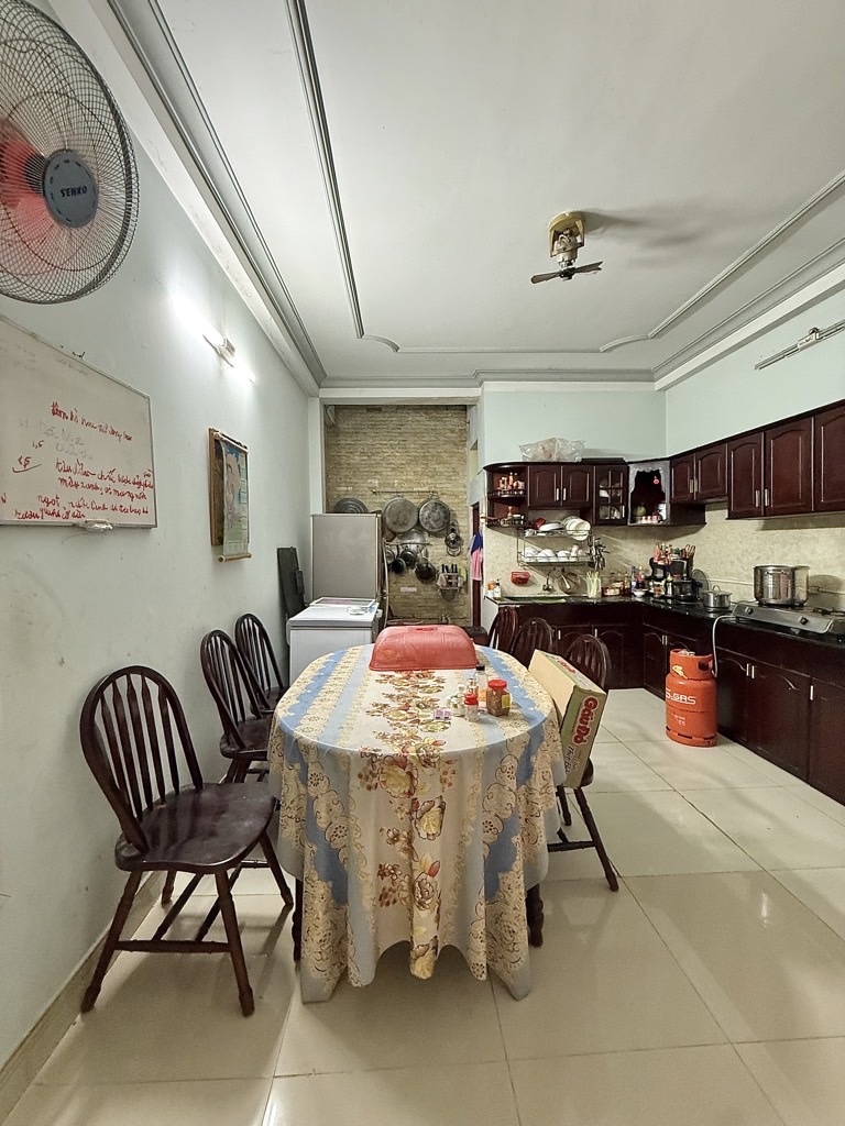 Nhà đẹp Phan Văn Trị, p11, Bình Thạnh ( nay là P. Bình Lợi Trung)