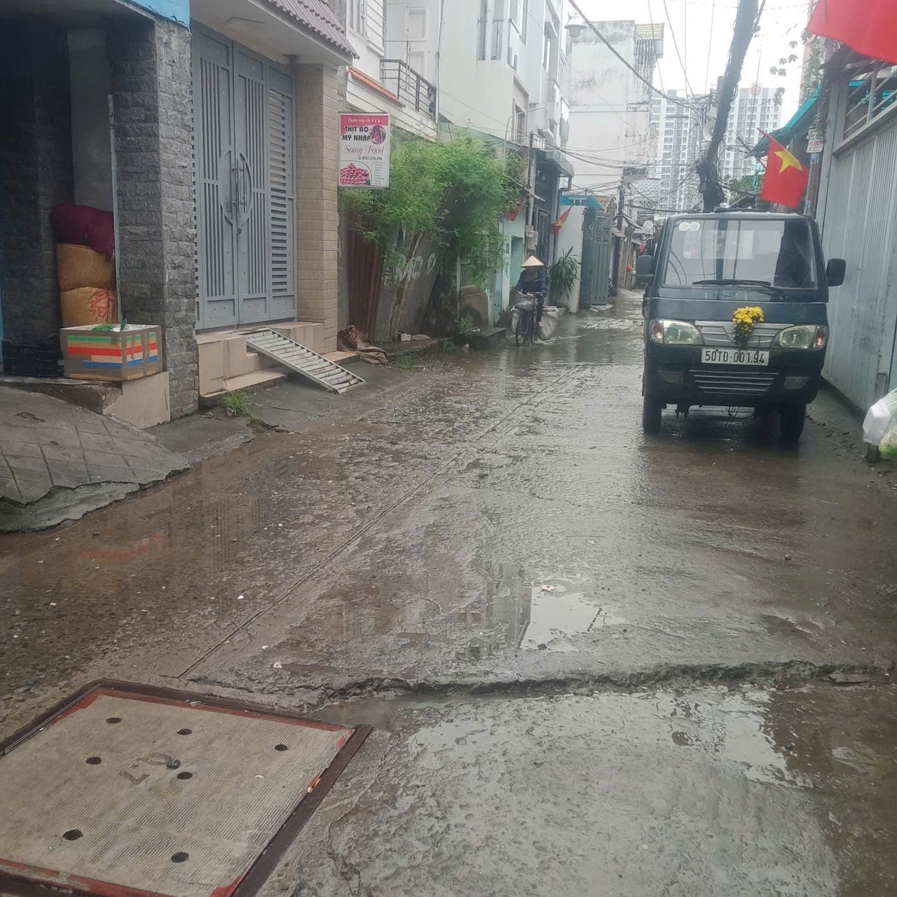 Nhà đẹp Phạm Hữu Lầu, 5 tầng , hẻm xe hơi, gần chợ, 4.2mx14m ,nhỉnh 7 tỏi