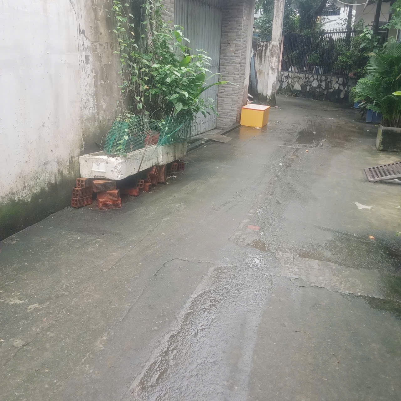 Nhà đẹp Trần xuân soạn , 3 tầng, gần chợ, 4.1m x 11 m, giá 6.95 tỏi