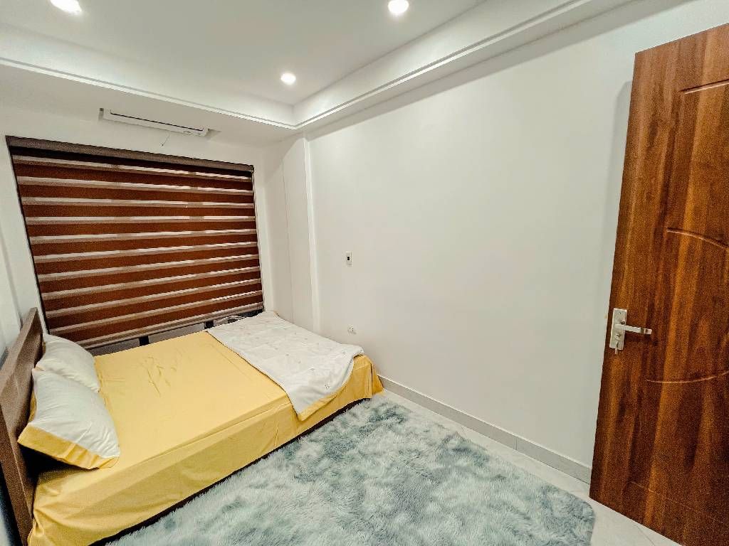 TRUNG TÂM ĐỐNG ĐA, 8 NGỦ, ĐỦ CÔNG NĂNG, 37M2, 9.2TYT