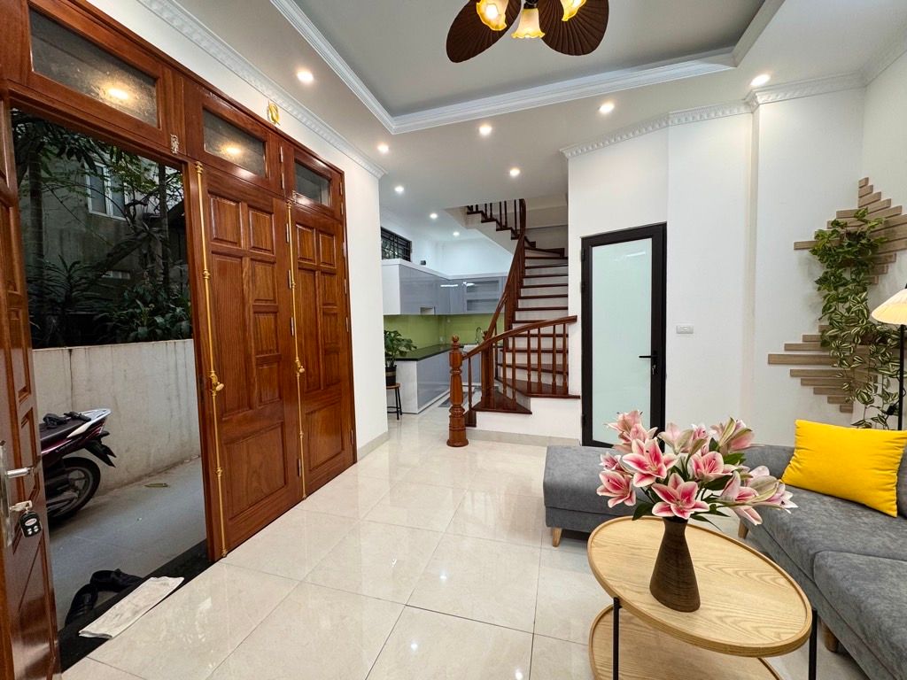 Ô TÔ ĐỖ CỔNG - TRUNG TÂM HAI BÀ TRƯNG - 36M2 - 8.9TYT